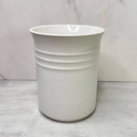 Le Creuset White 1 L Utensil Crock - NEW - Picture 5 of 5